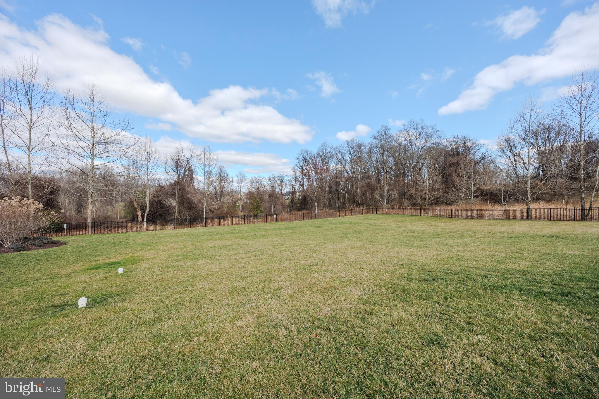 CATTAIL OVERLOOK - Residential