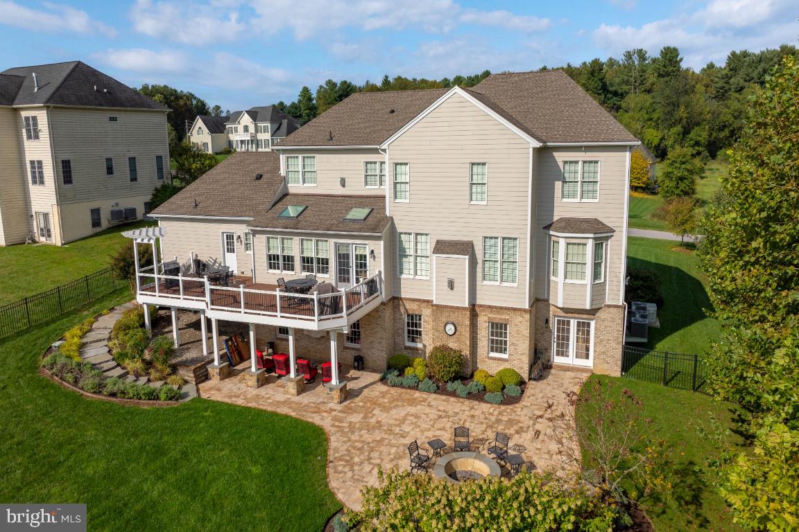 CATTAIL OVERLOOK - Residential