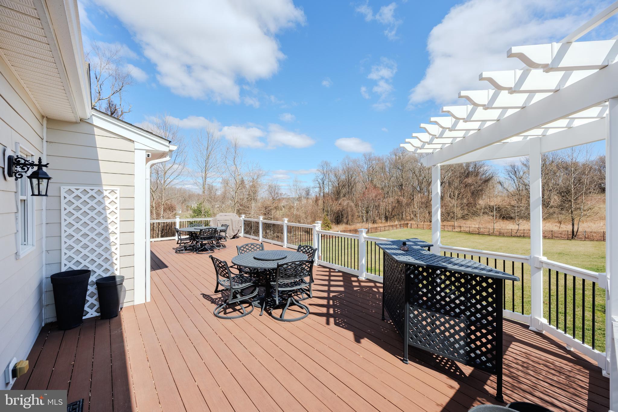 CATTAIL OVERLOOK - Residential