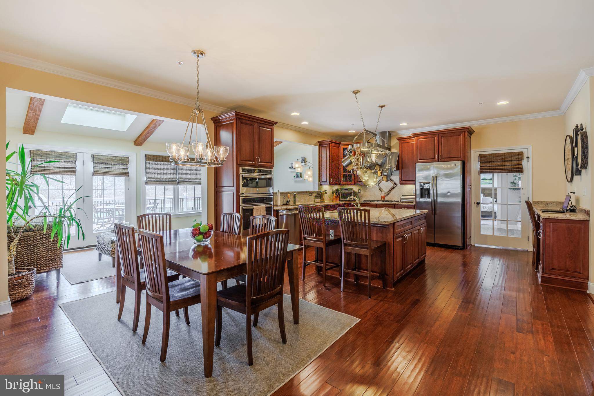 CATTAIL OVERLOOK - Residential