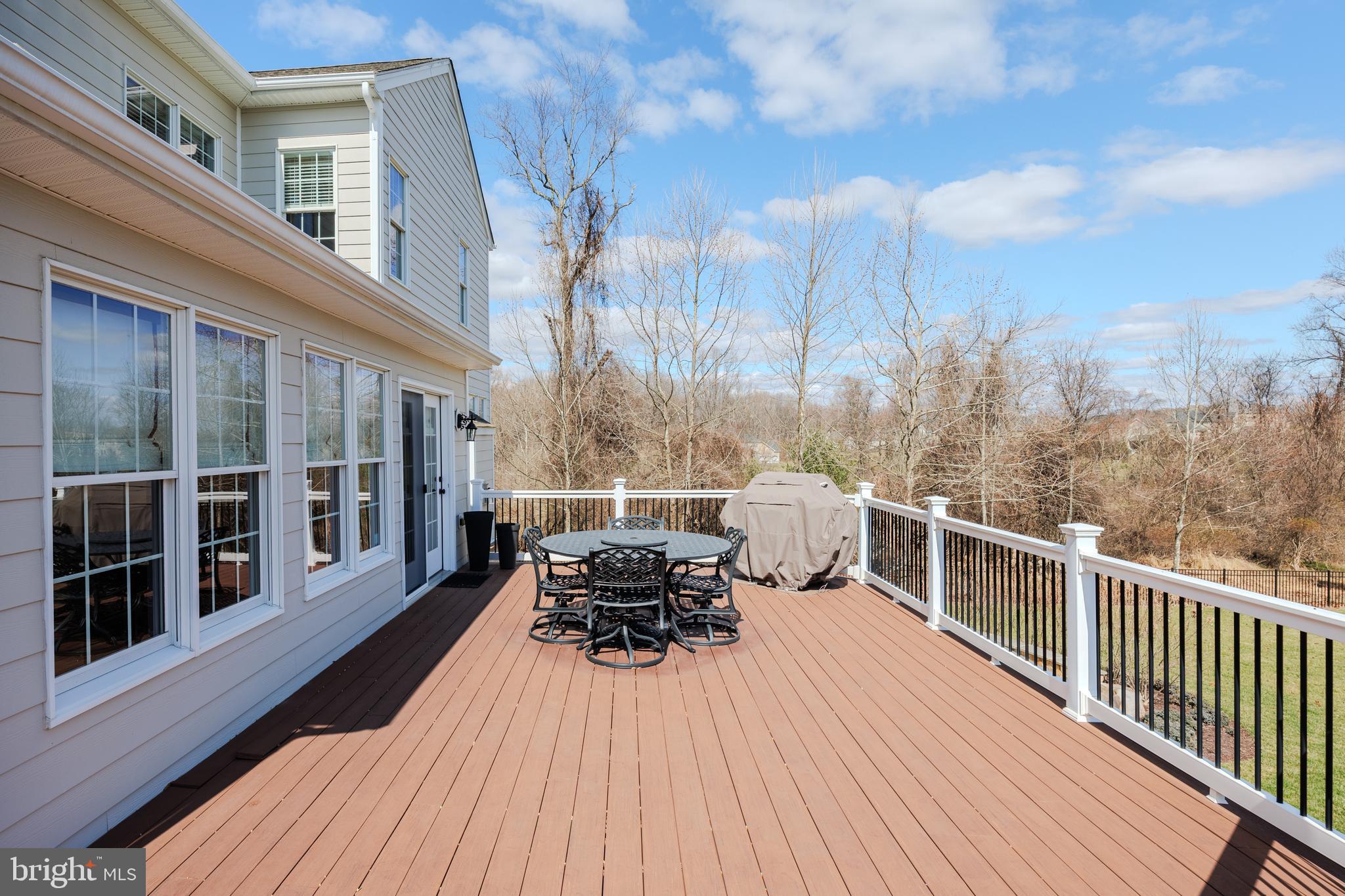 CATTAIL OVERLOOK - Residential