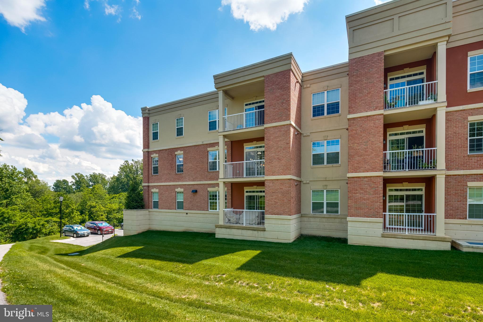 TURF VALLEY - Residential Lease