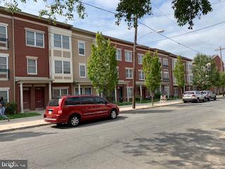 UNIVERSITY CITY - Land