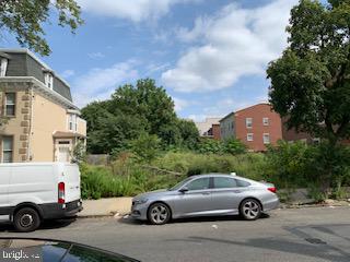 UNIVERSITY CITY - Land