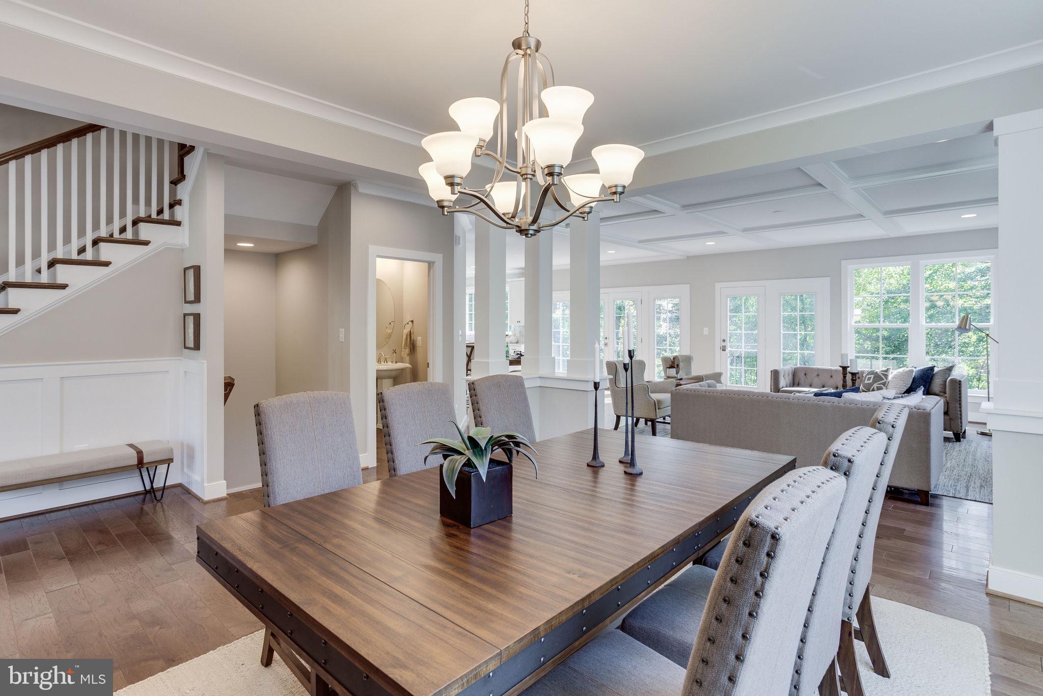 VIENNA WOODS - Residential