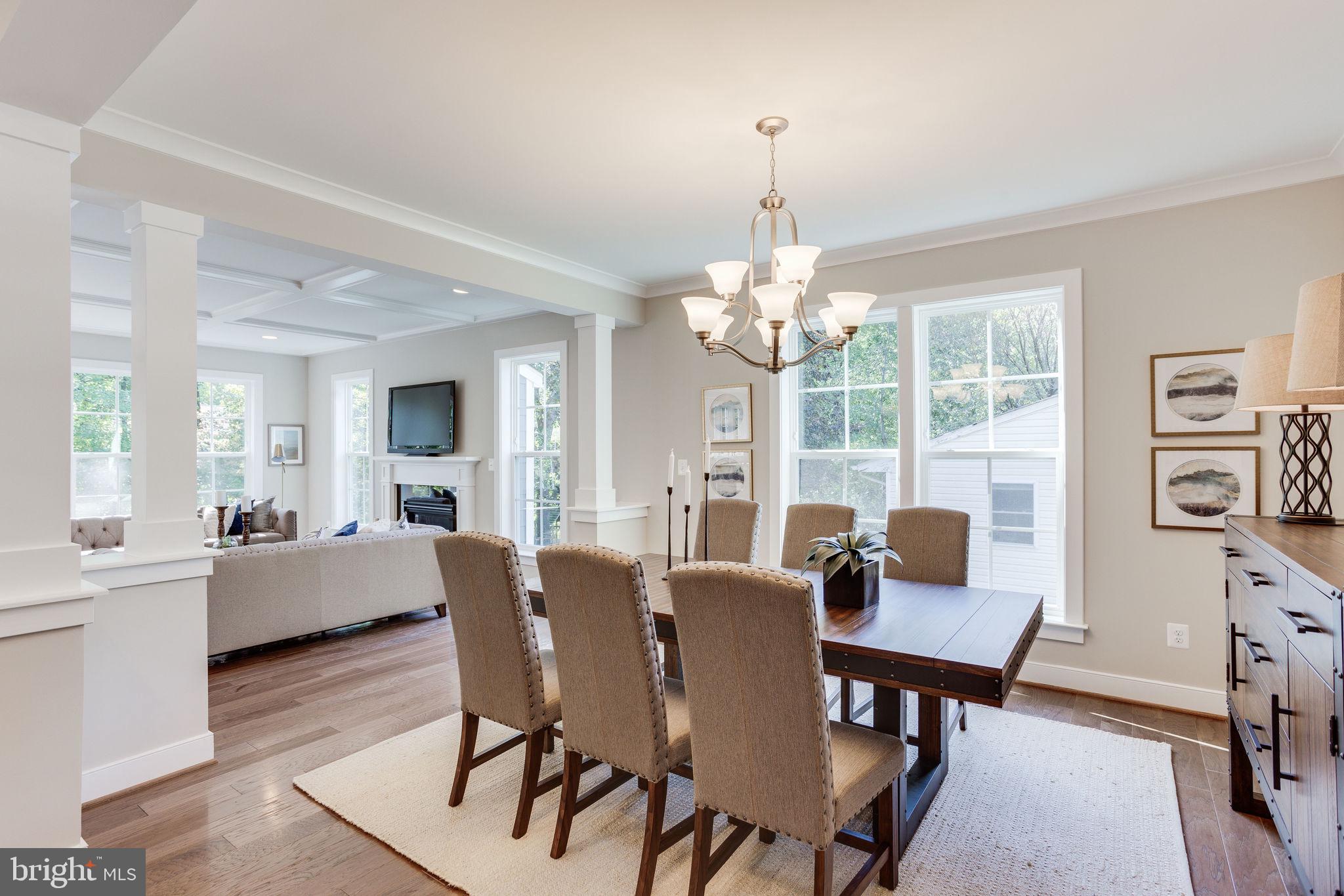 VIENNA WOODS - Residential