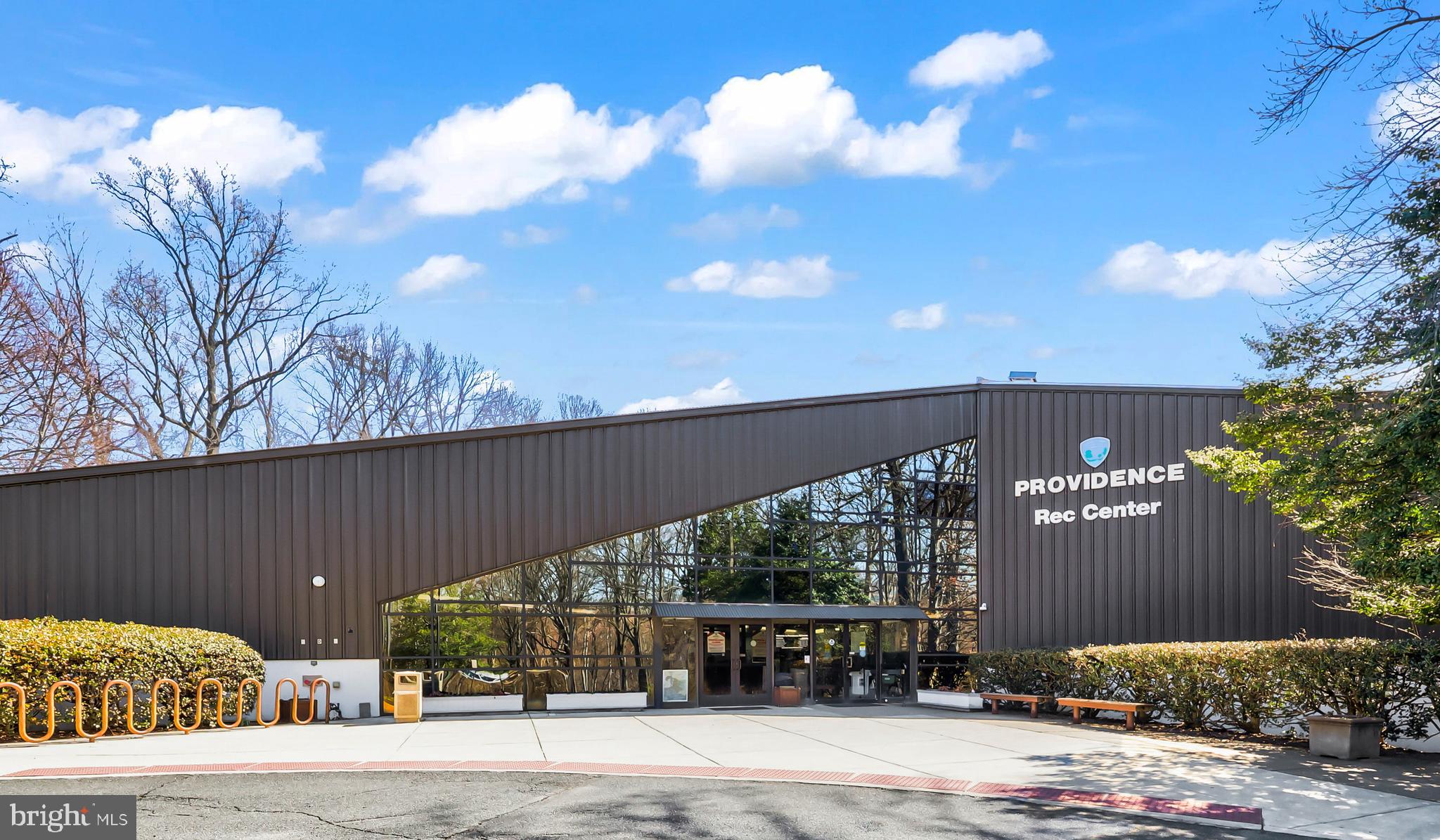 WEST LAWN - Residential