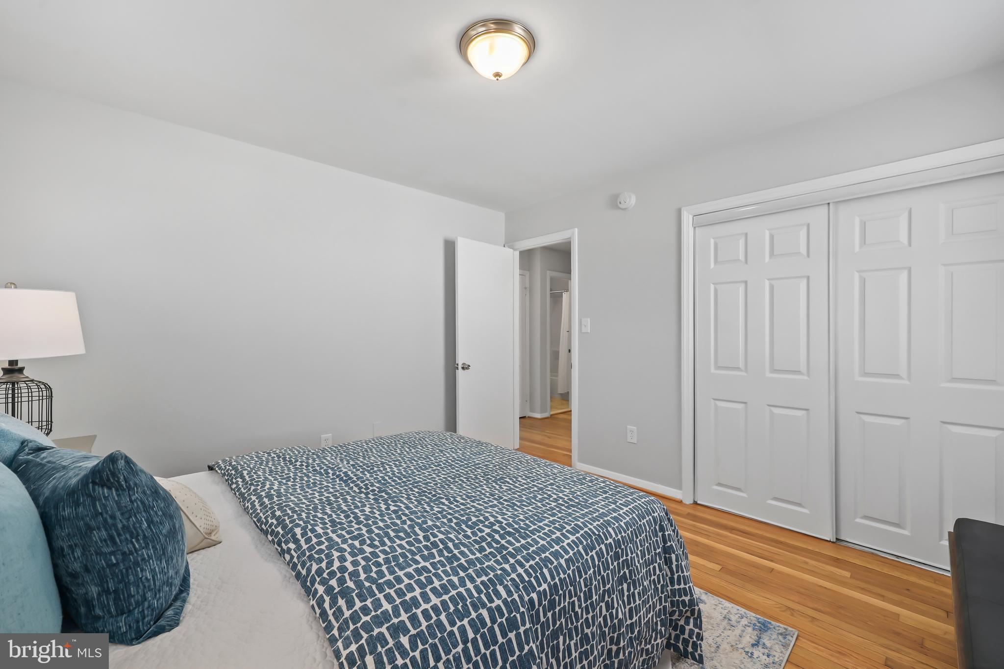 WEST LAWN - Residential