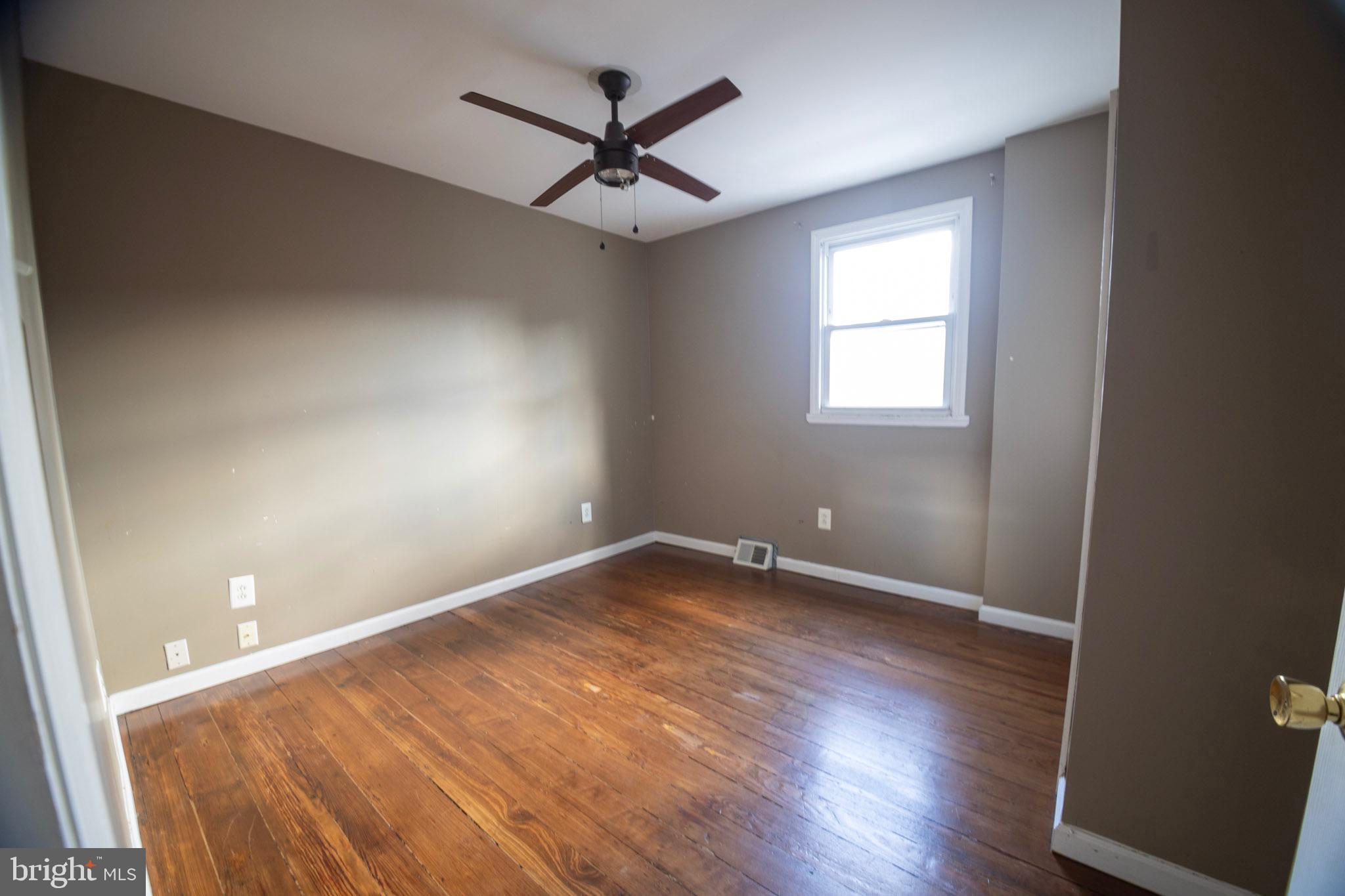 HAWTHORNE - Residential