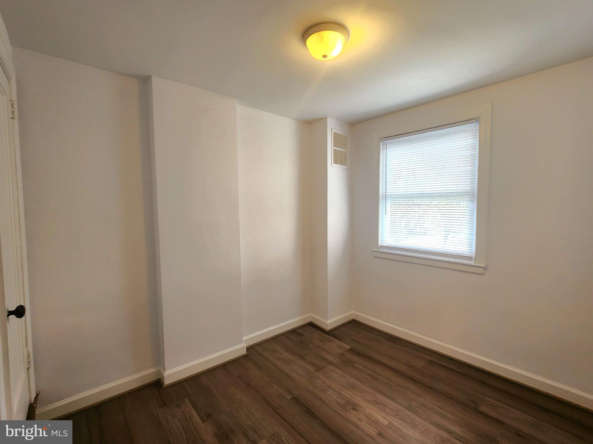 CARVER MANOR - Residential Lease