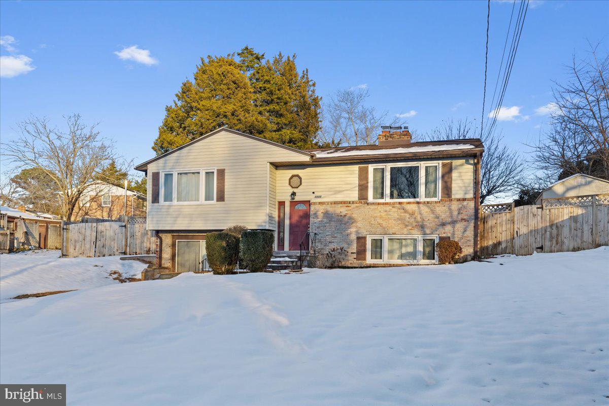 CRESTVIEW MANOR - Residential