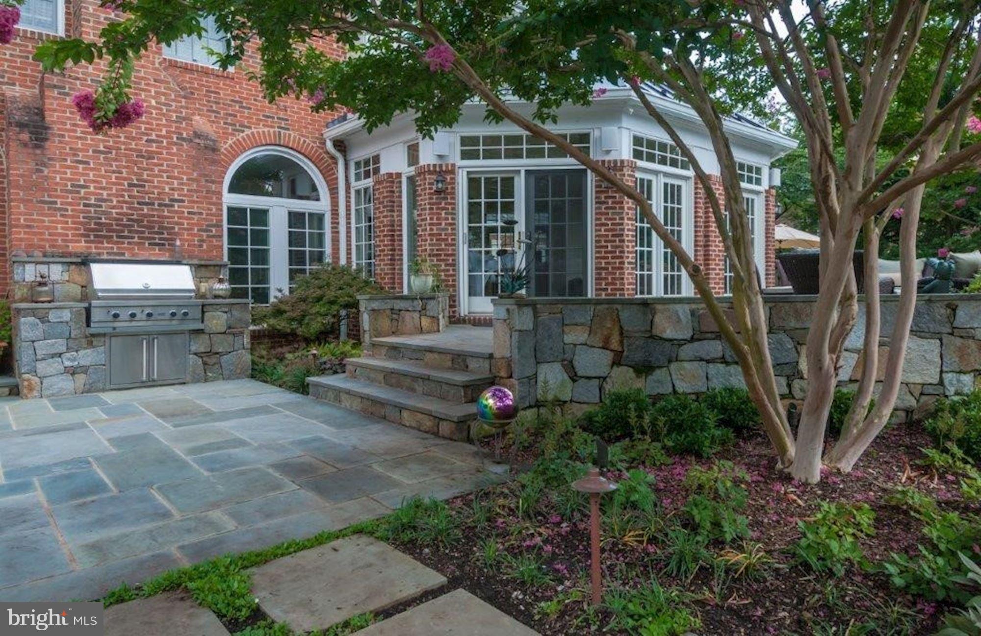 AVENEL - Residential