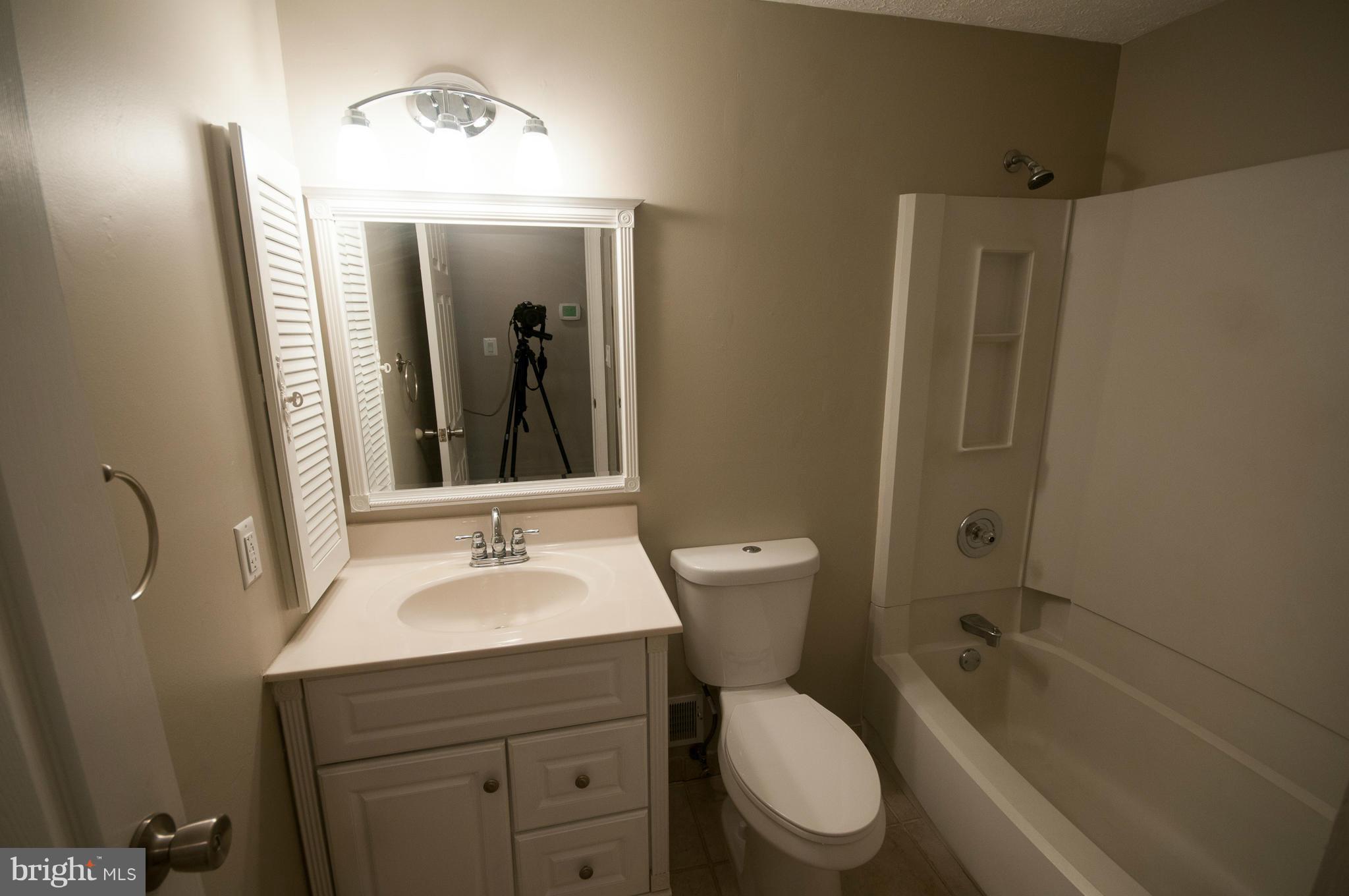 HARMANS WOODS - Residential