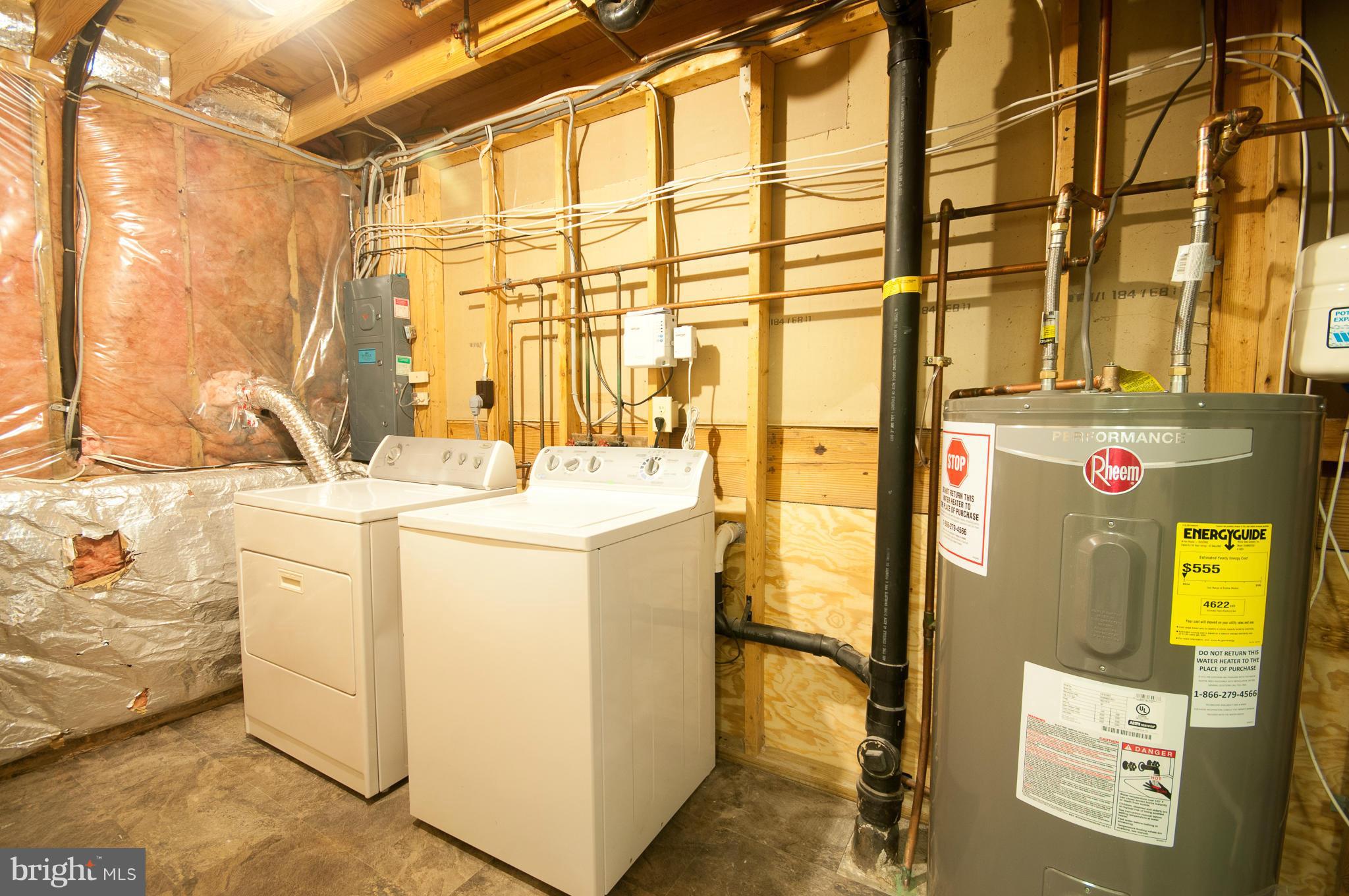 HARMANS WOODS - Residential