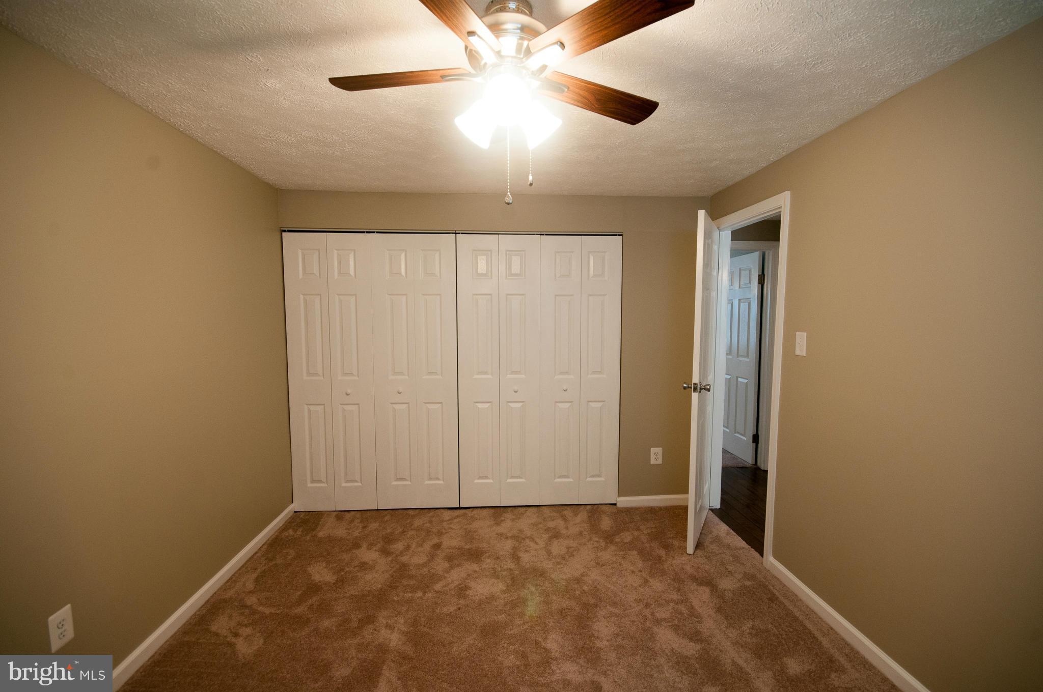 HARMANS WOODS - Residential