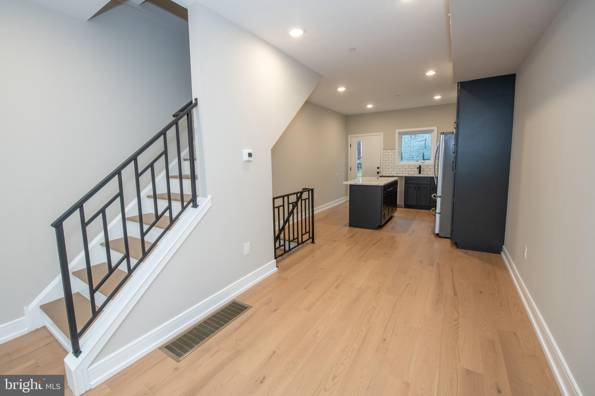 SOUTH KENSINGTON - Residential