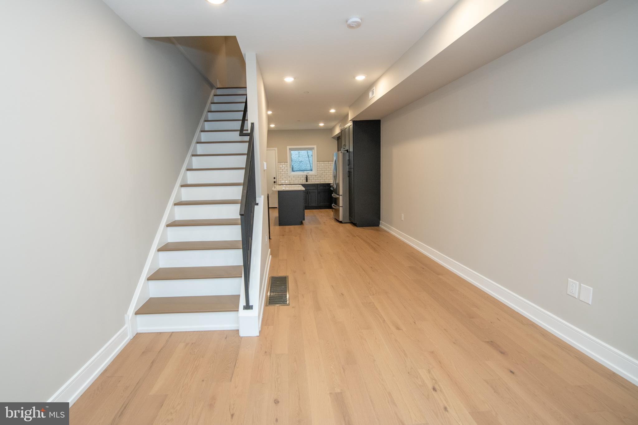 SOUTH KENSINGTON - Residential