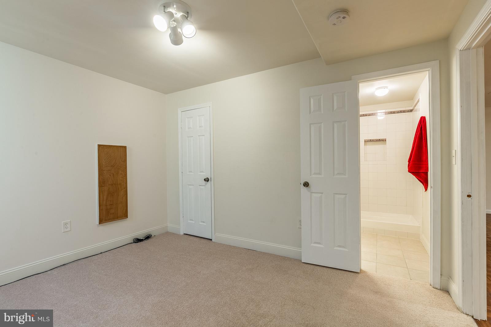 FAIR OAKS ESTATES - Residential