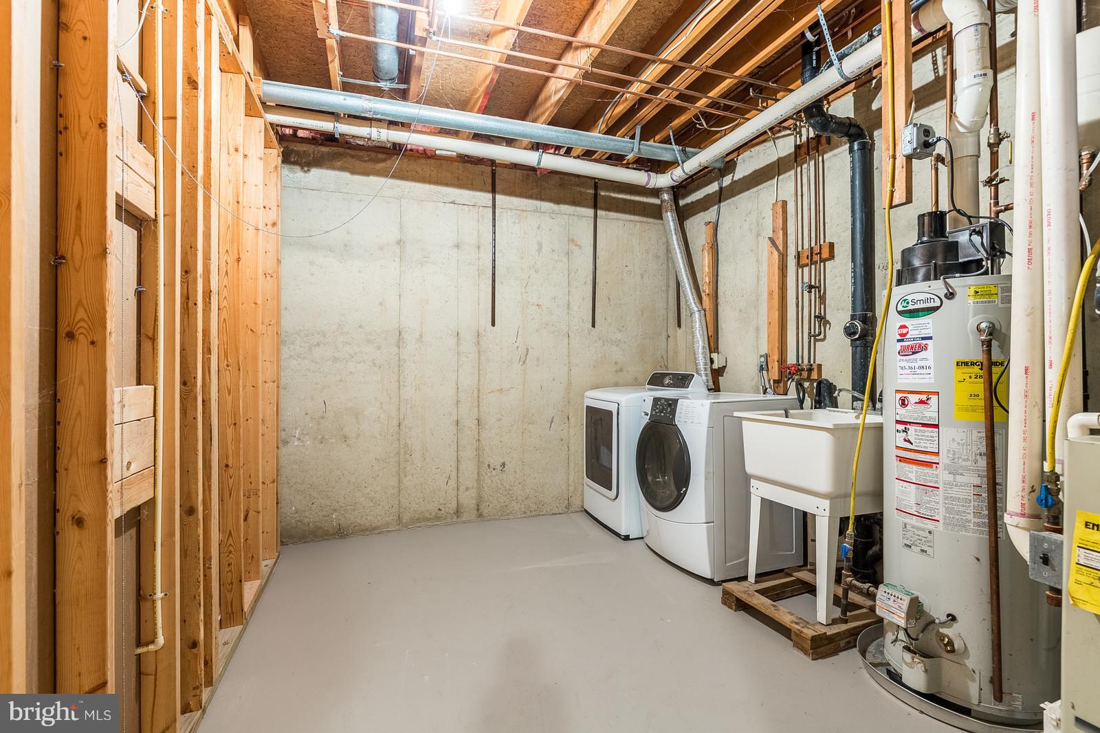 FAIR OAKS ESTATES - Residential