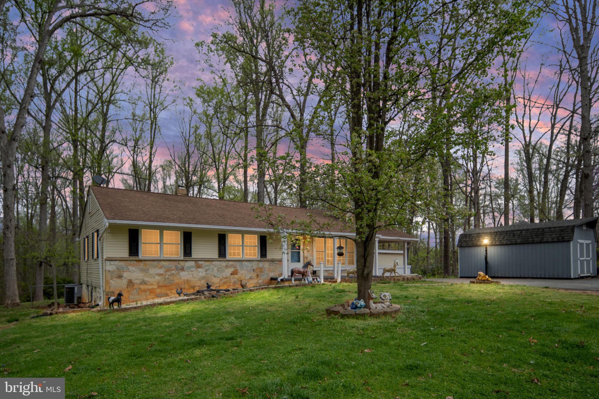 60 RICHARDS FERRY ROAD