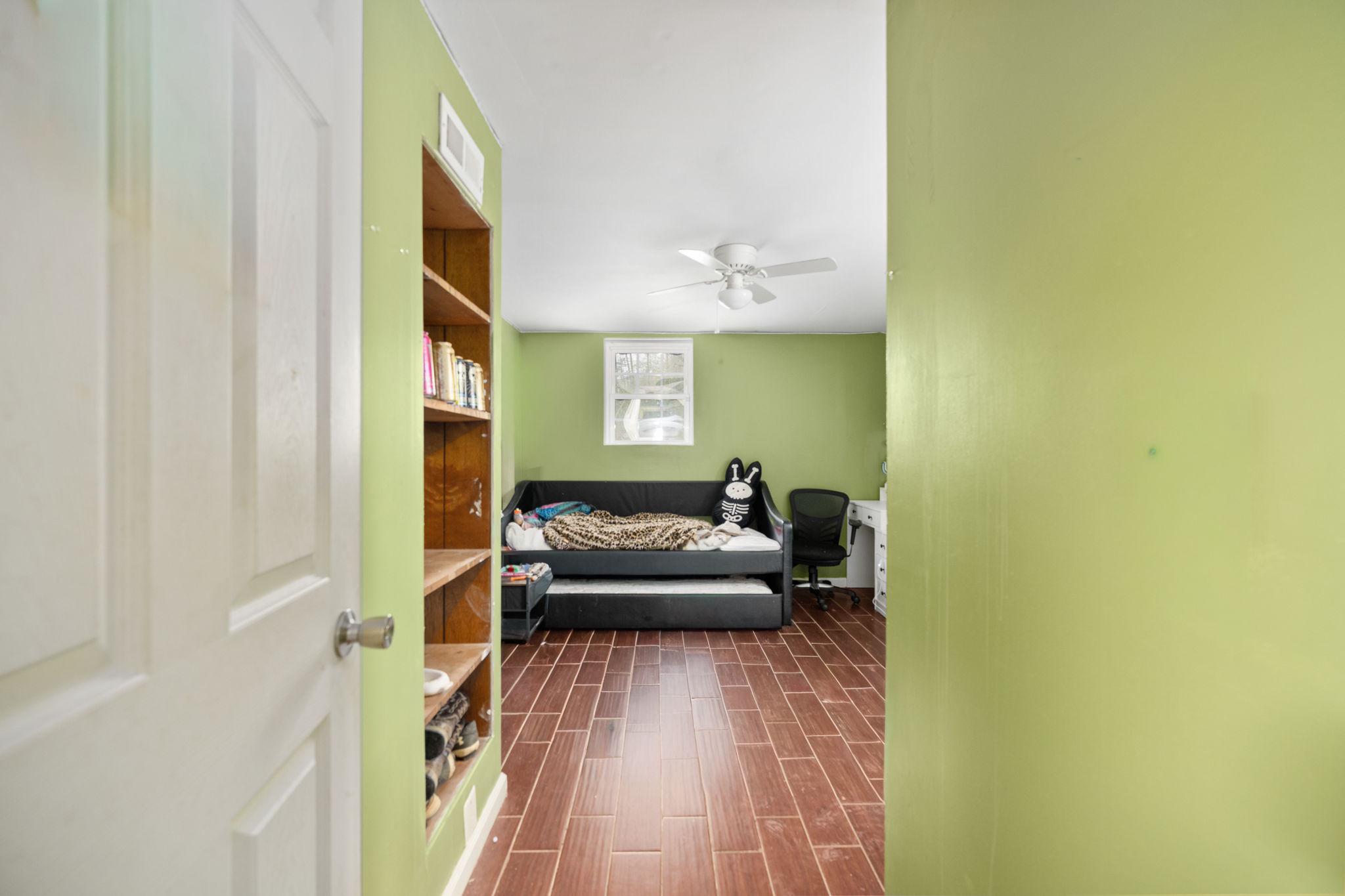 RICHARDS FERRY - Residential