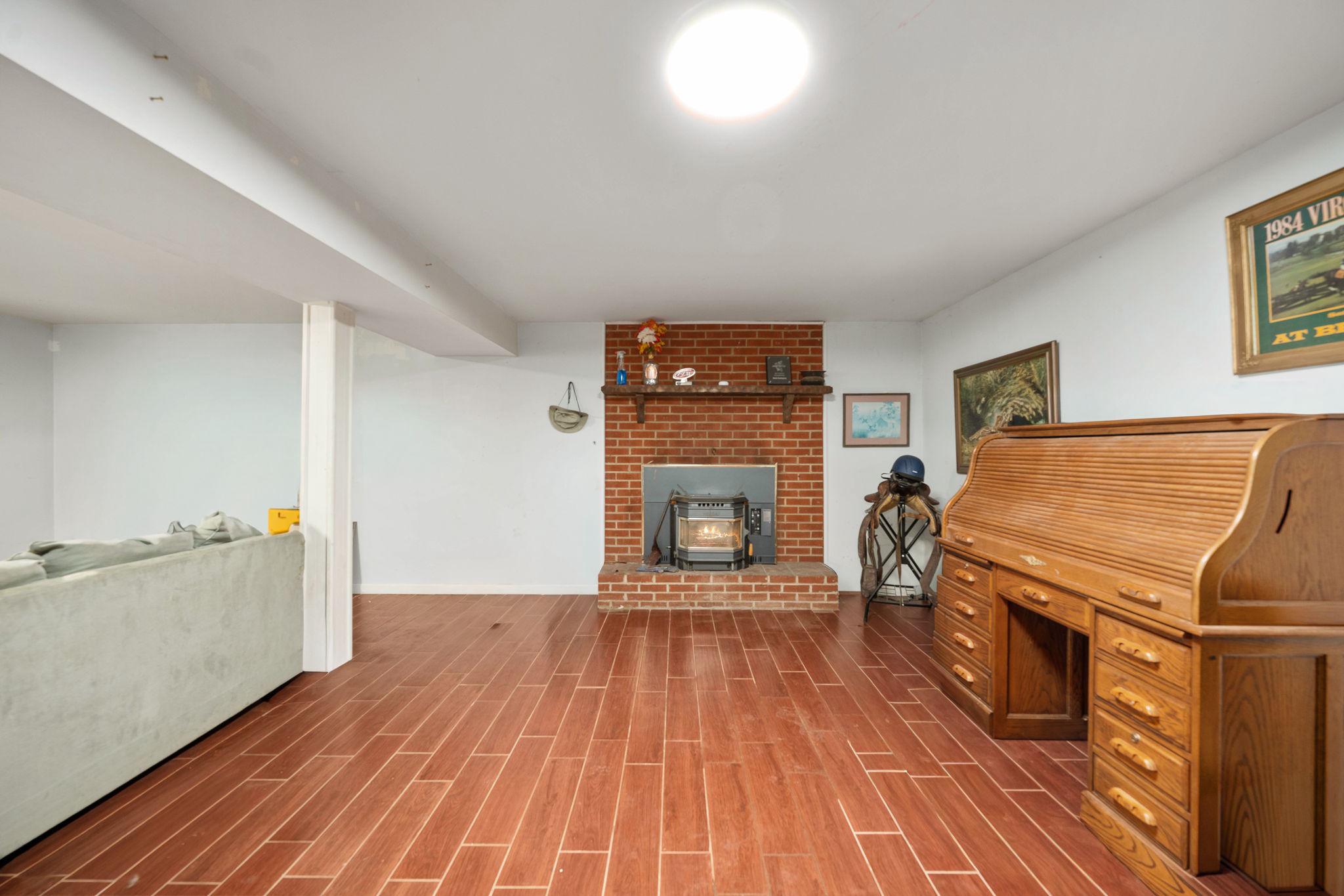 RICHARDS FERRY - Residential