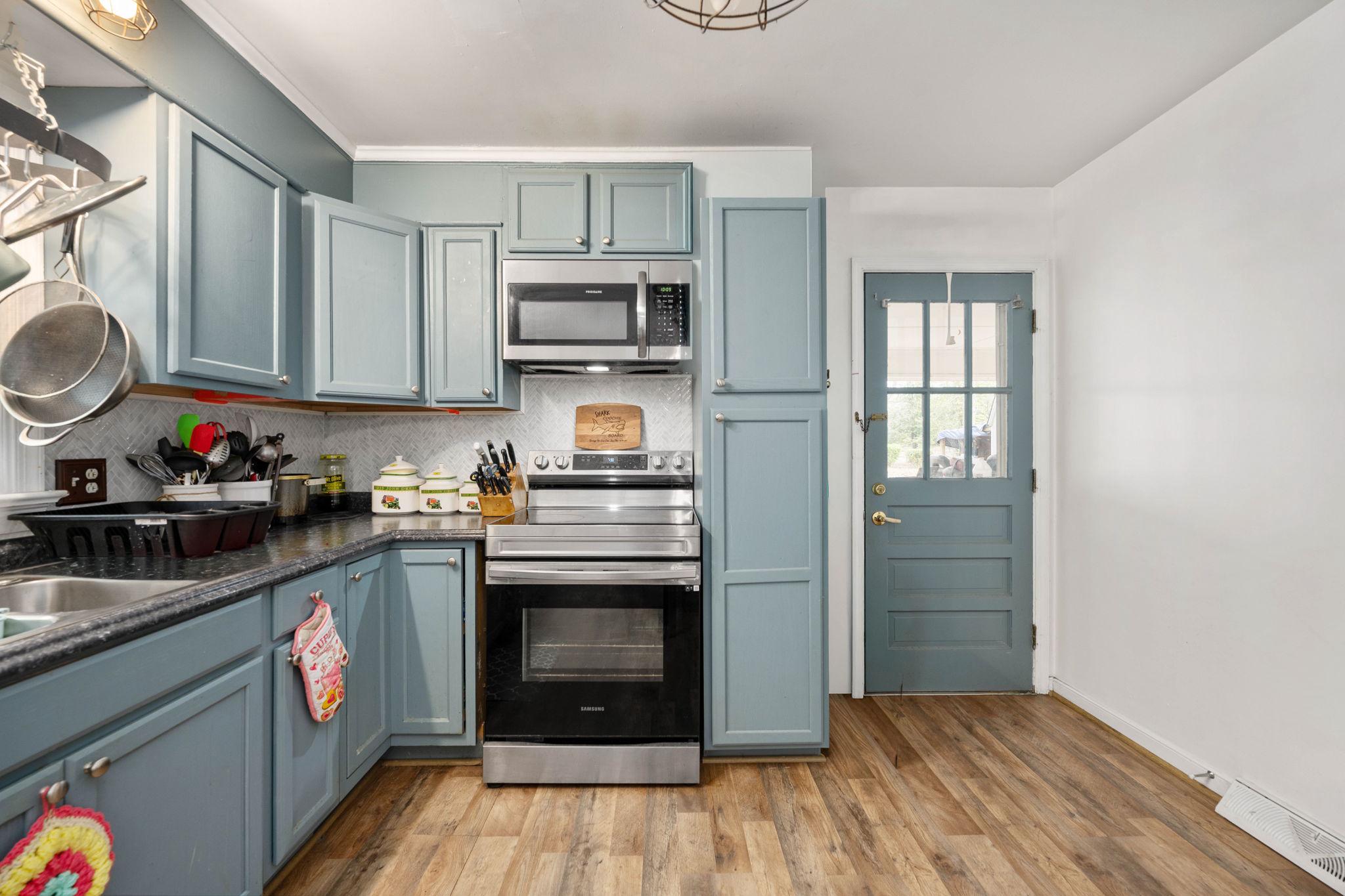 RICHARDS FERRY - Residential