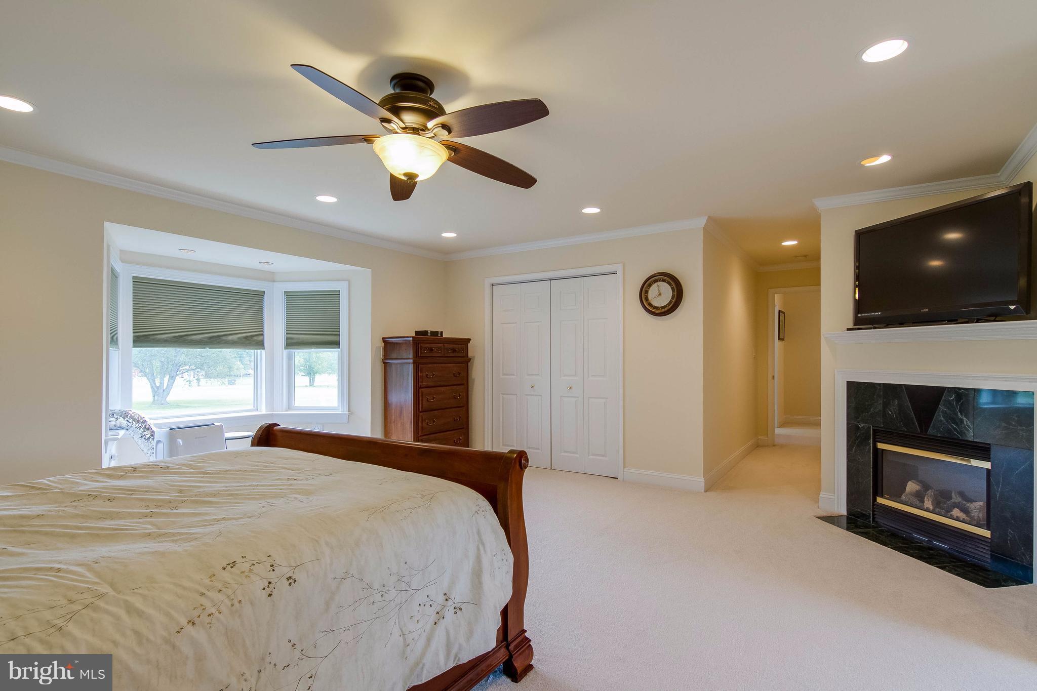 HIGHLAND FARM - Residential