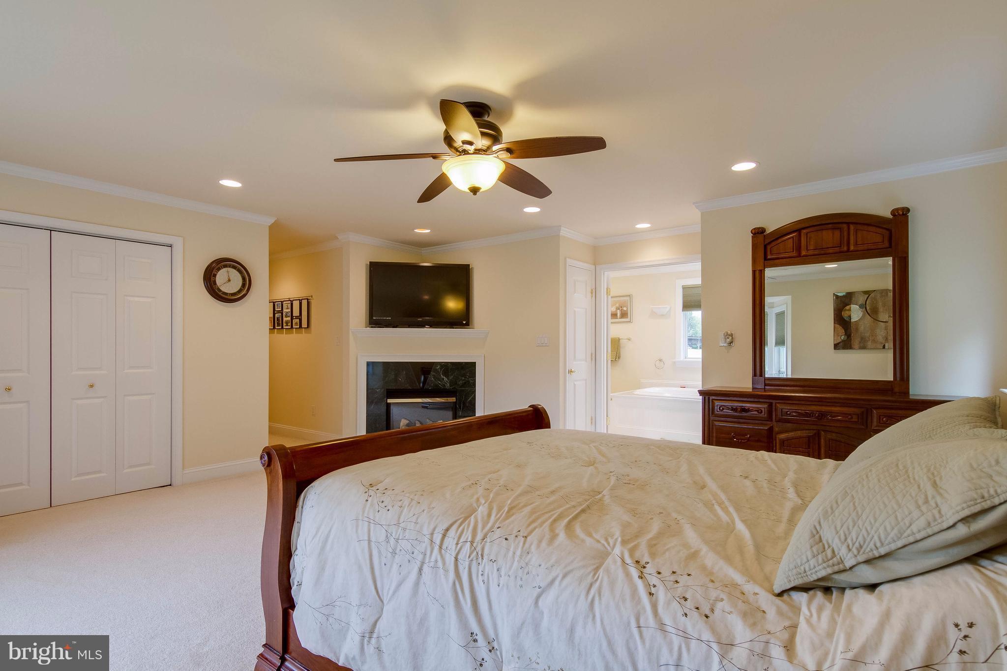 HIGHLAND FARM - Residential