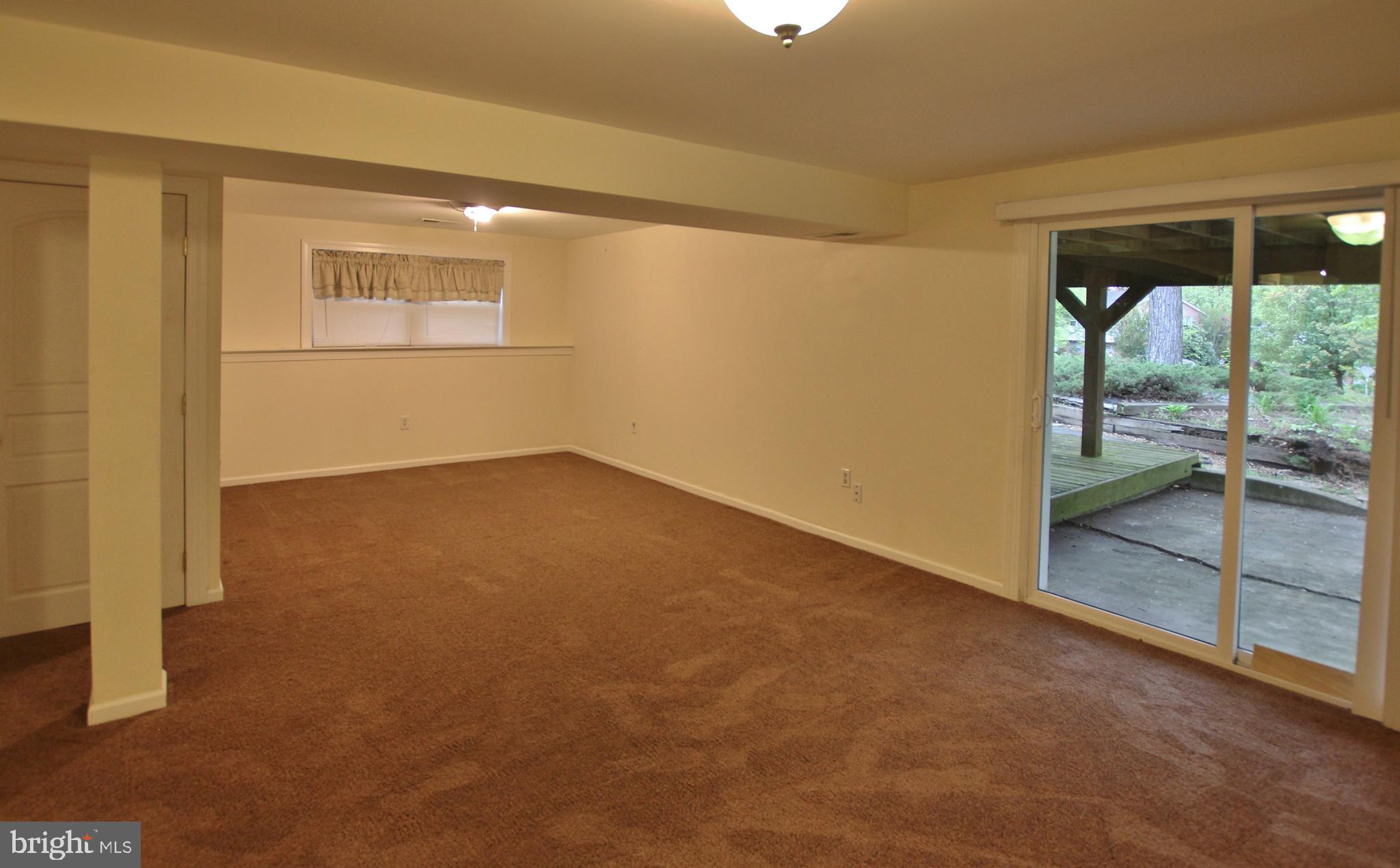 LAKE RIDGE- OAKWOOD - Residential Lease