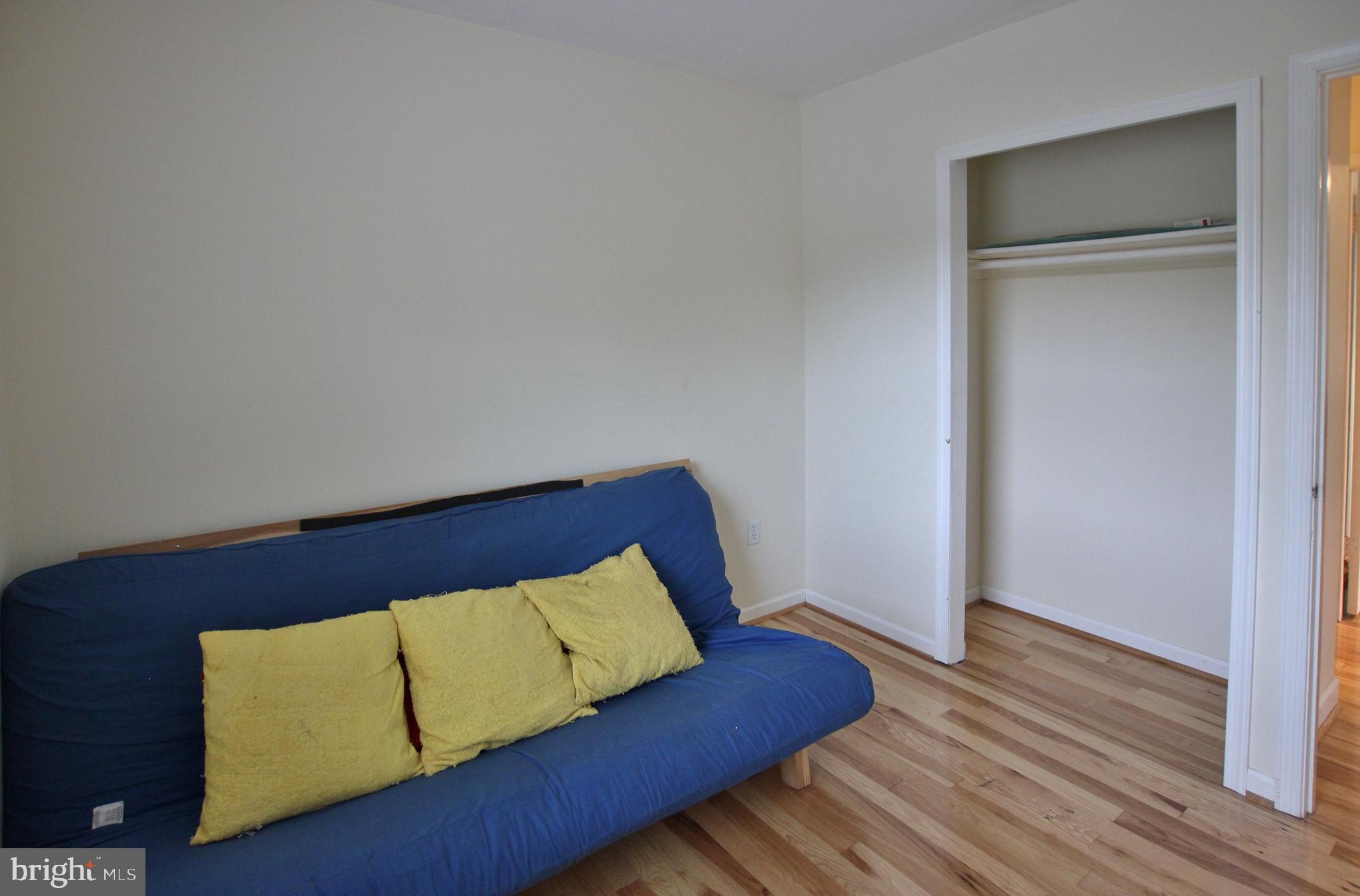 LAKE RIDGE- OAKWOOD - Residential Lease