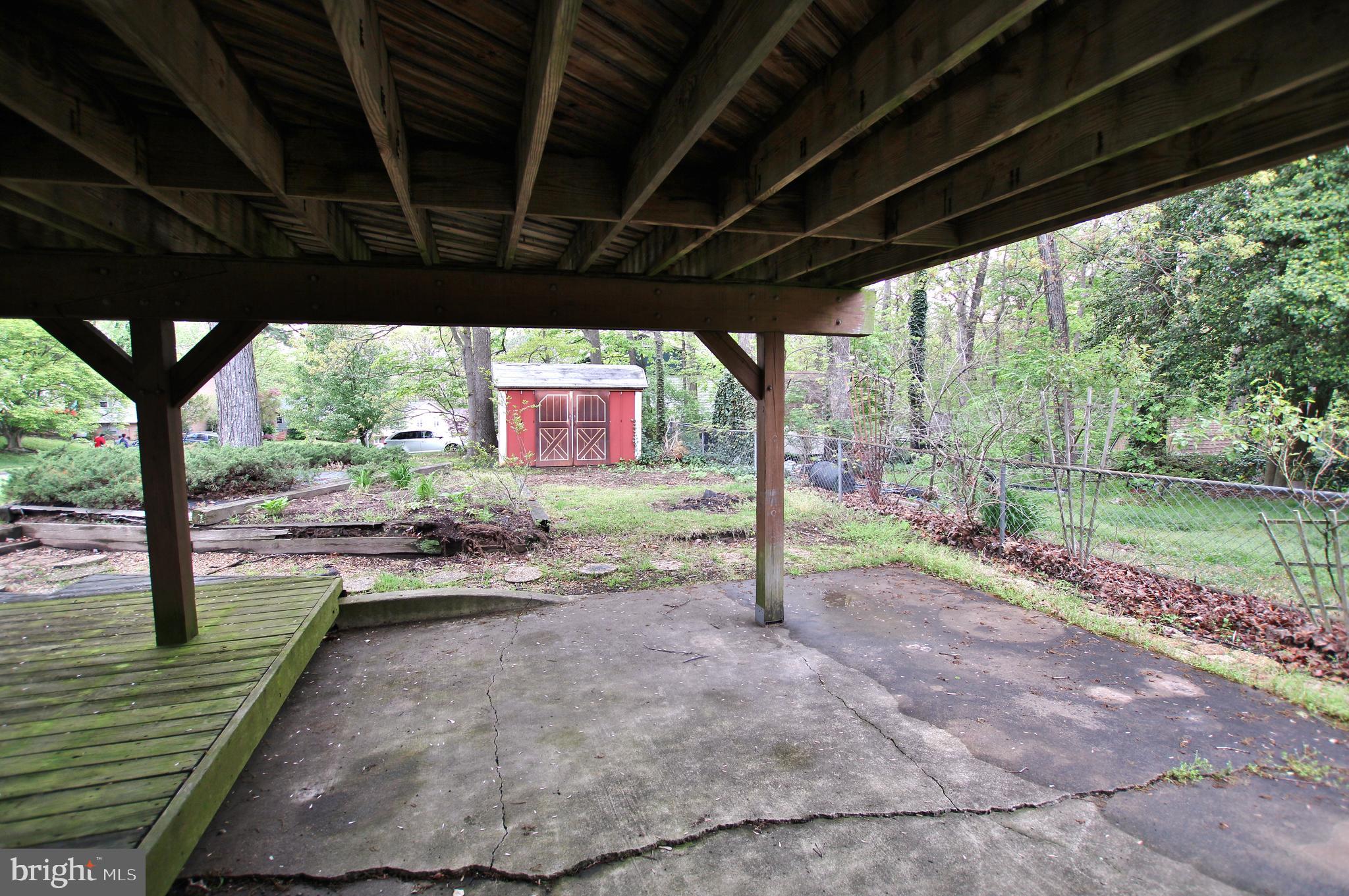 LAKE RIDGE- OAKWOOD - Residential Lease