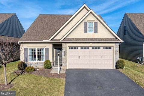 Photo of 1247 Cantebury Drive, Mount Joy, PA 17552 (MLS # PALA2047576)