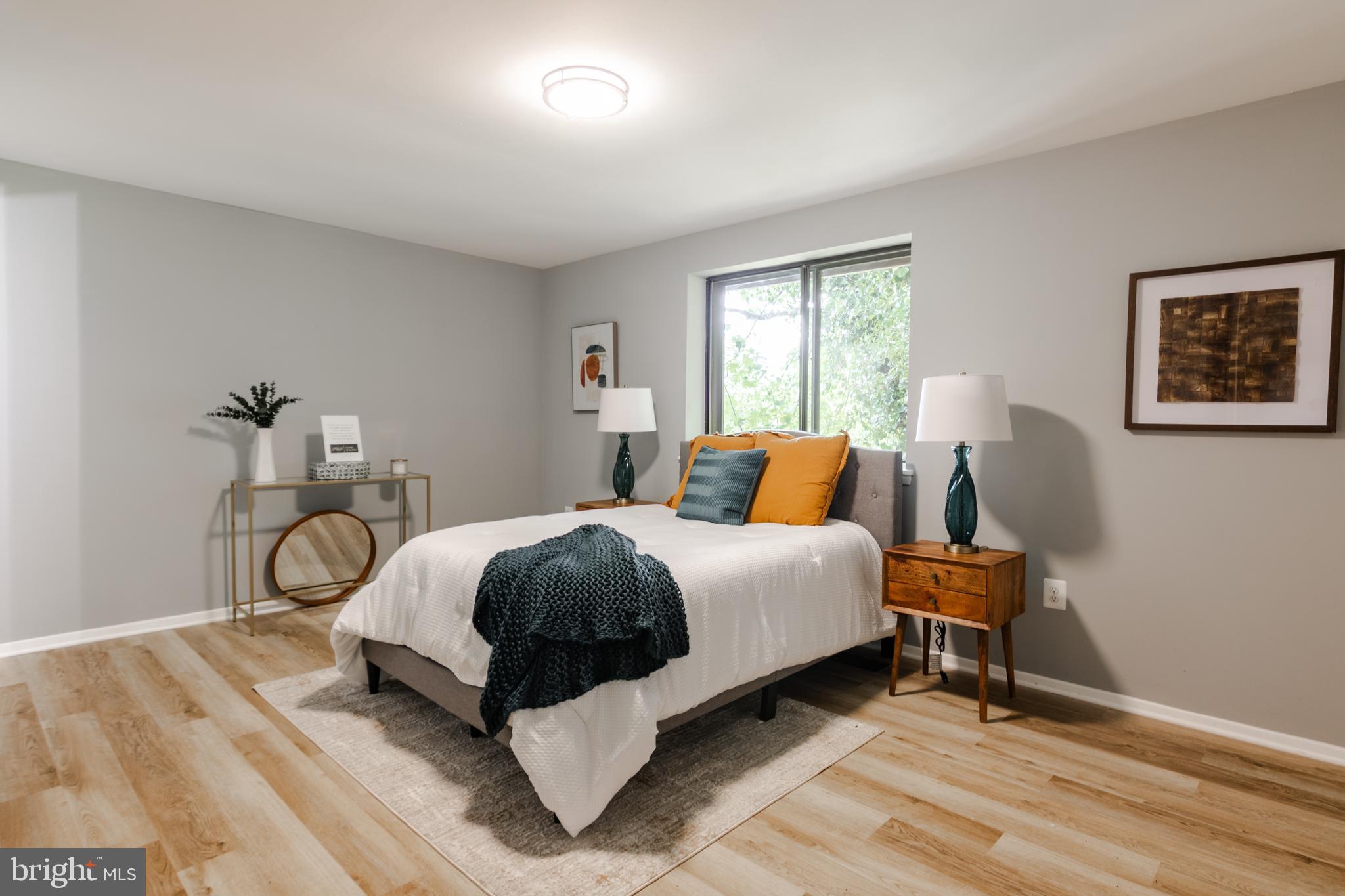 VILLAGE OF OWEN BROWN - Residential