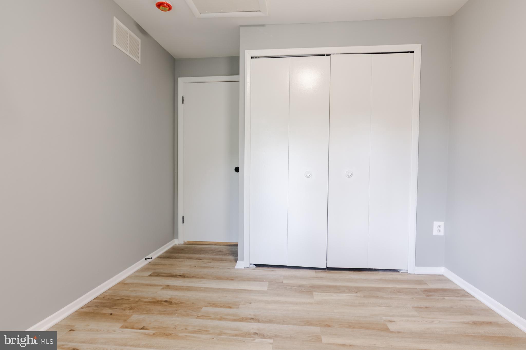 VILLAGE OF OWEN BROWN - Residential