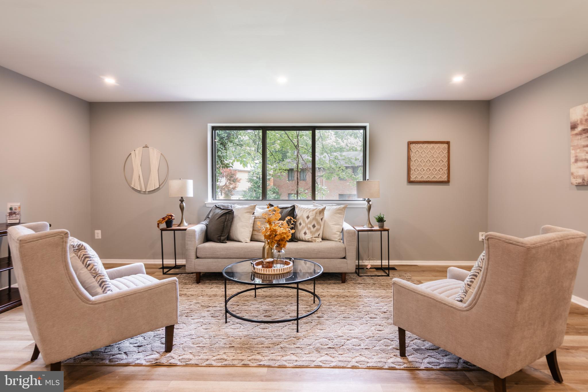 VILLAGE OF OWEN BROWN - Residential