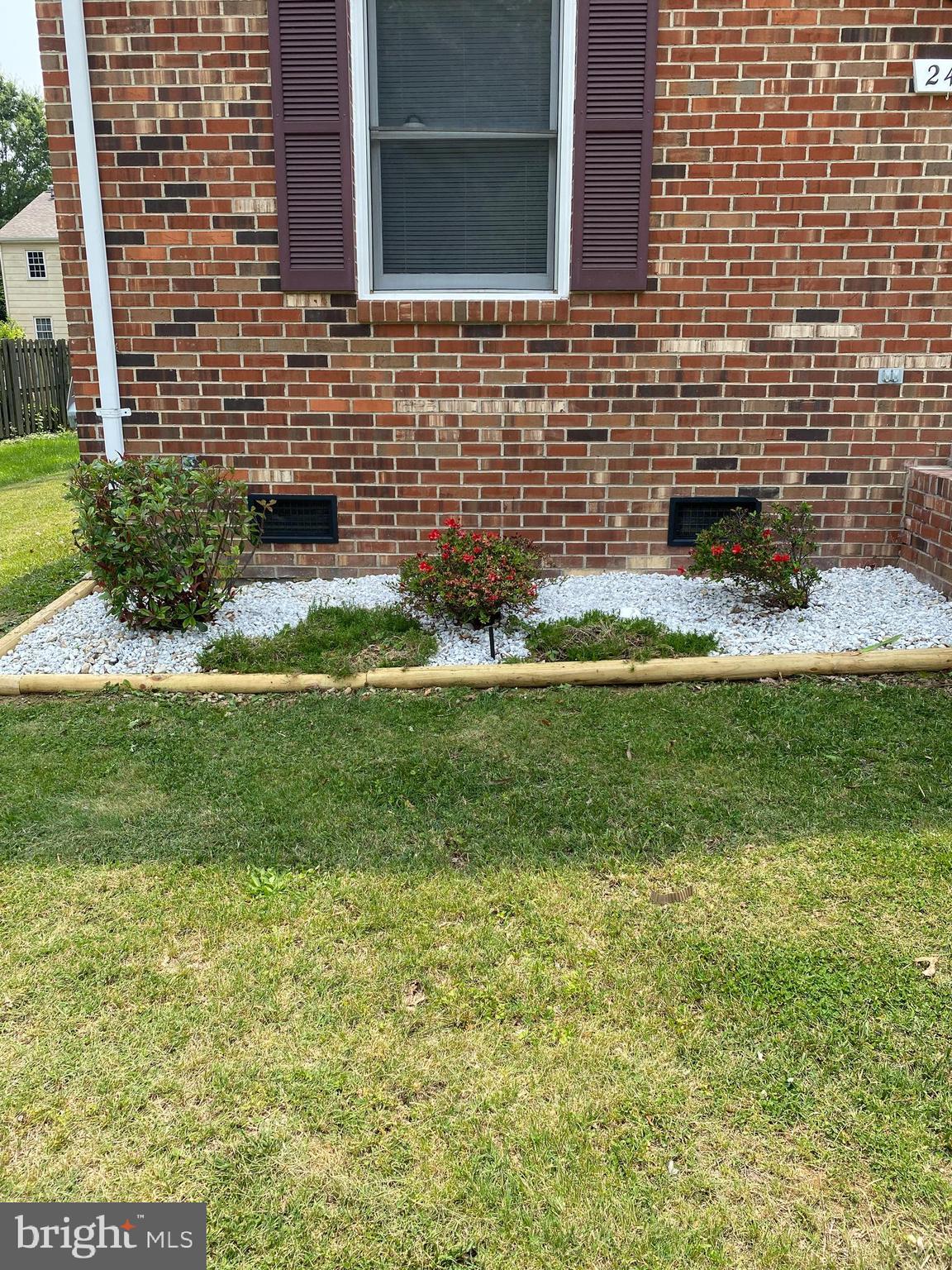 OLDE GREENWICH - Residential