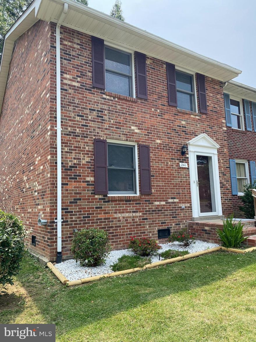 Welcome Home! To this Beautifully updated 3BR, 2.5 BA End Unit Townhome in Olde Greenwich Subdivision. Features Include Freshly Painted Throughout, New Carpet, New Ceiling Fans in the Bedrooms, New Doorknobs, Upgraded Kitchen with New Cabinets, Stainless Steel Appliances, Quarts Countertops, Recessed Lighting, Luxury Vinyl Plank Flooring, New Sliding Glass Door that leads to Fenced in Back Yard.  Bathrooms have been updated with Ceramic Tile Flooring, New Vanities, Tile Surround to Ceiling Bathtubs, New Light Fixtures. Conveniently Located minutes from Downtown Fredericksburg, VRE, I-95, and Commuter Lots. Hurry this one will not last long! Owner is a Licensed Real Estate Agent.