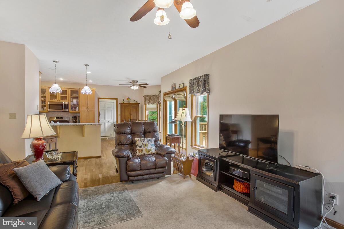 GREENVIEW WEST - Residential