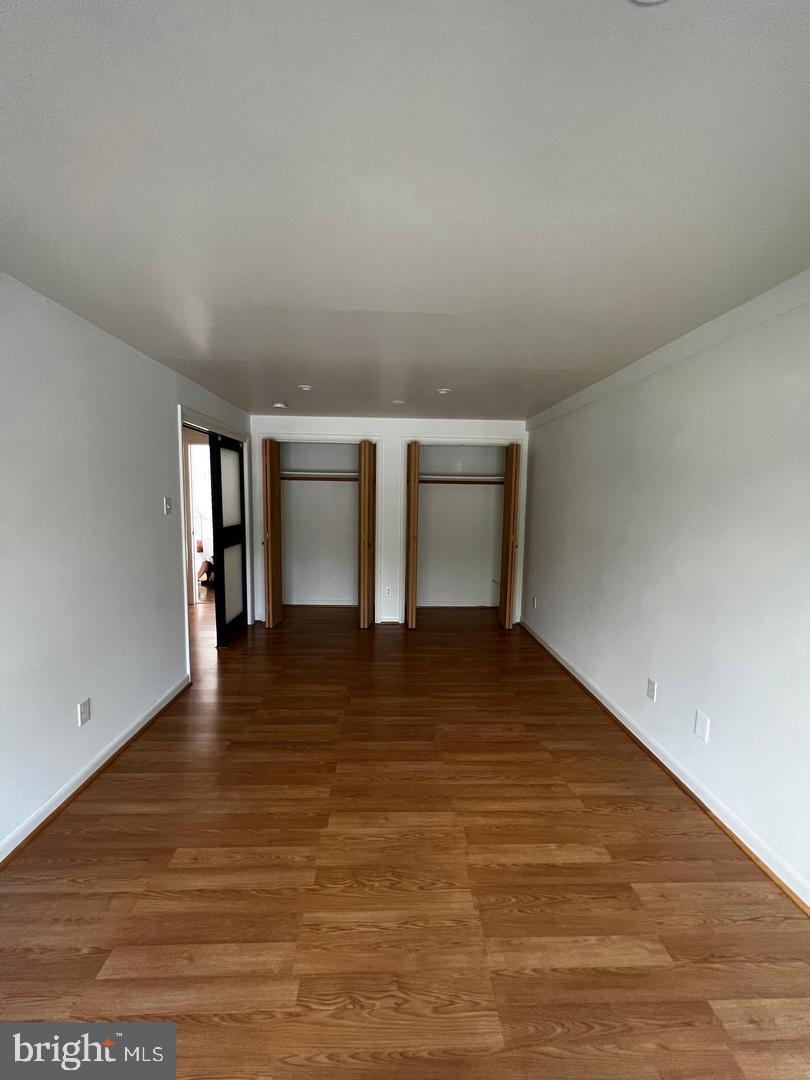 SLEEPY HOLLOW ESTATES - Residential Lease