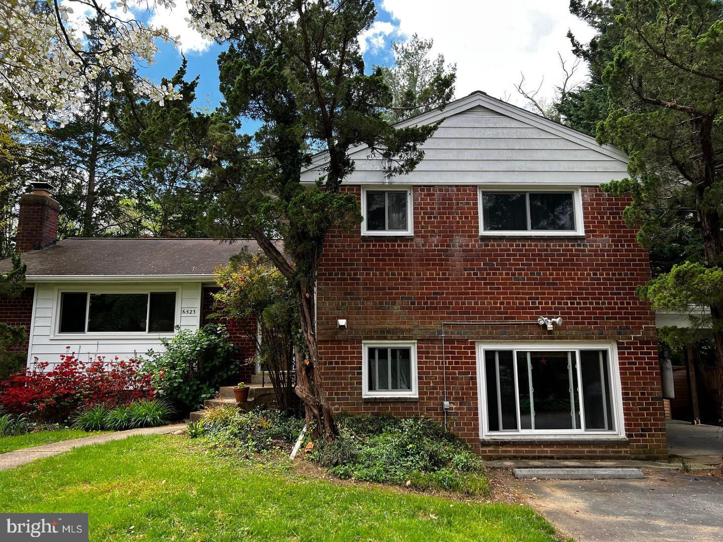 SLEEPY HOLLOW ESTATES - Residential Lease