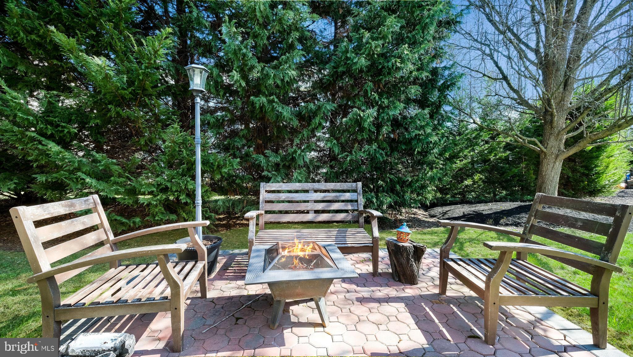 CLIVEDEN - Residential