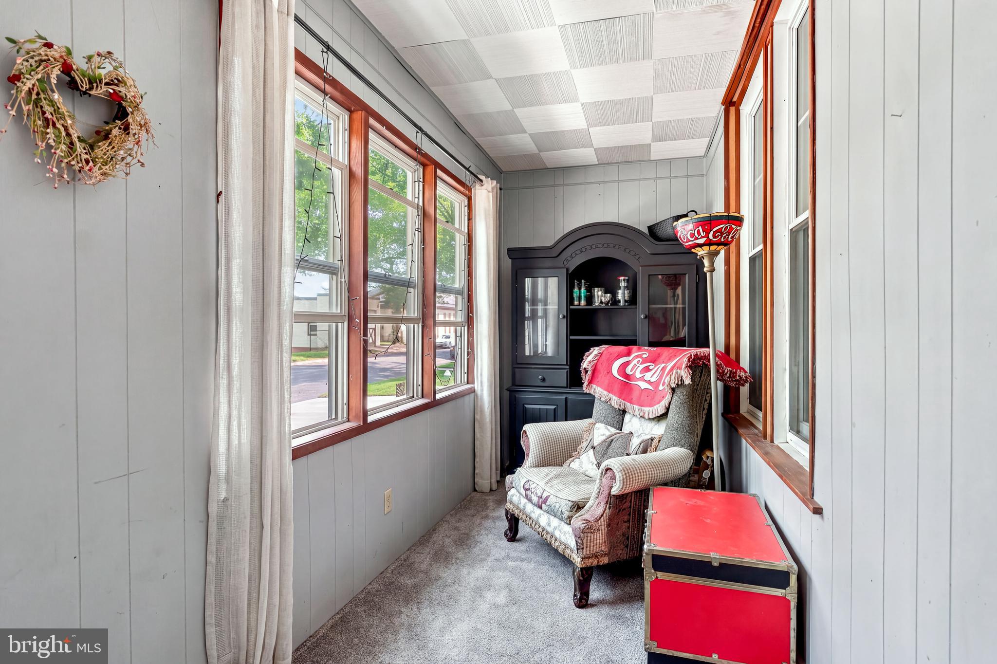 43 2ND AVENUE
