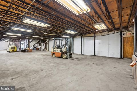 Photo of 4342 Charles Crossing Drive, WHITE PLAINS, MD 20695 (MLS # MDCH2053298)