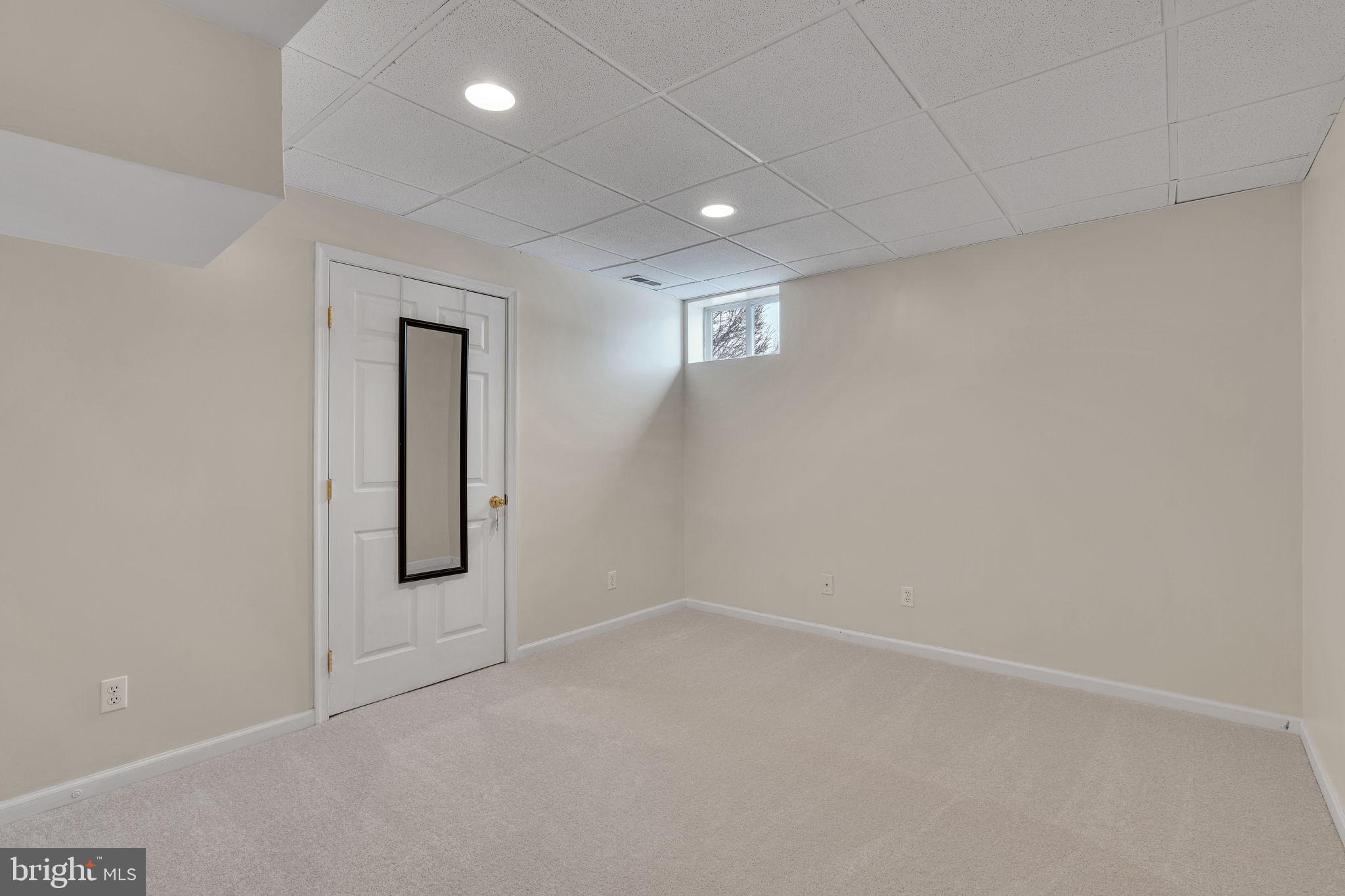 KINGS GRANT LA PLATA - Residential