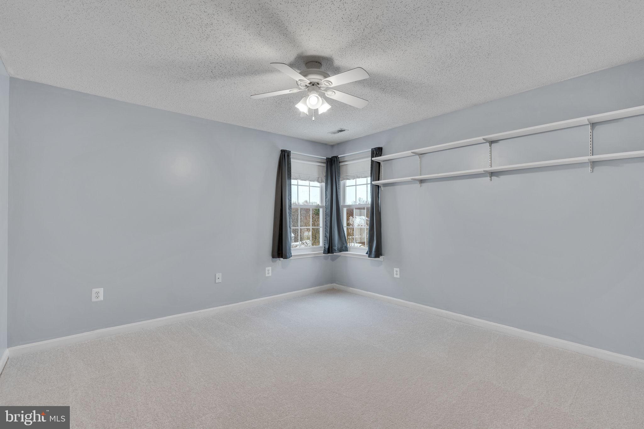 KINGS GRANT LA PLATA - Residential