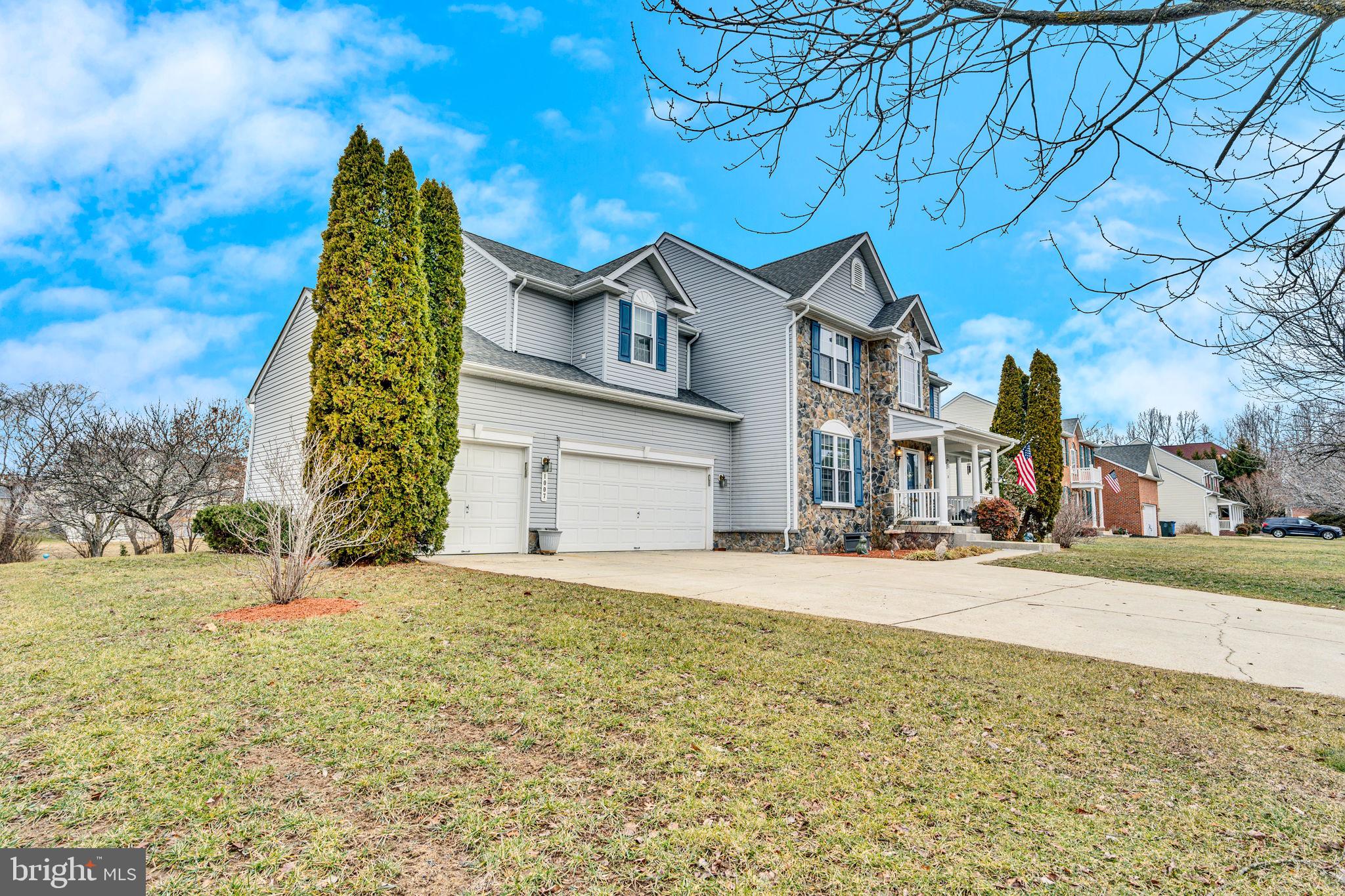 KINGS GRANT LA PLATA - Residential