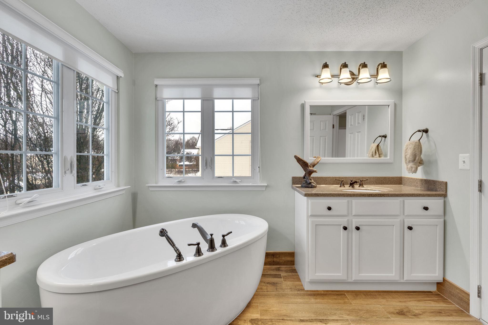 KINGS GRANT LA PLATA - Residential