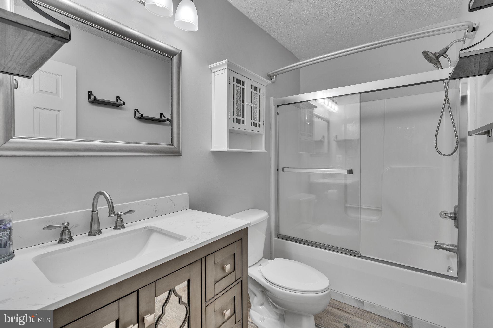 KINGS GRANT LA PLATA - Residential