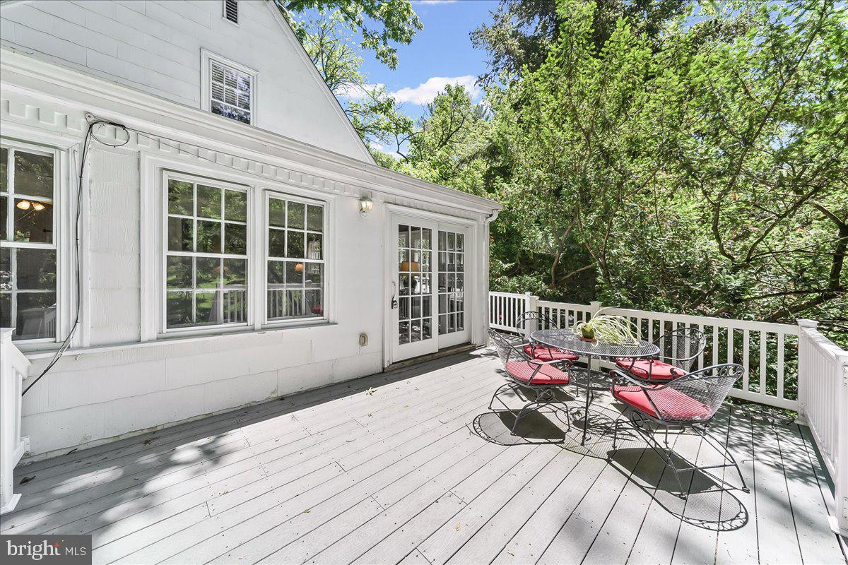 890 PAXON HOLLOW ROAD